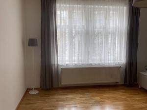 Pronájem bytu 2+kk, Ostrava - Moravská Ostrava, Milíčova, 61 m2