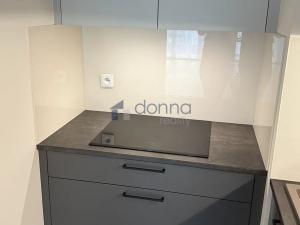 Pronájem bytu 2+kk, Praha - Hloubětín, Poděbradská, 60 m2