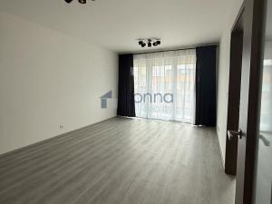 Pronájem bytu 2+kk, Praha - Hloubětín, Poděbradská, 60 m2