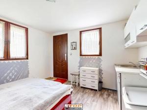 Prodej zahrady, Klášterec nad Ohří, 263 m2