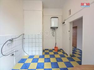 Prodej bytu 2+1, Karlovy Vary, Varšavská, 55 m2