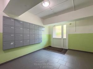 Prodej bytu 2+1, Chomutov, Kamenná, 61 m2