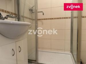 Prodej bytu 3+1, Zlín - Malenovice, Husova, 68 m2