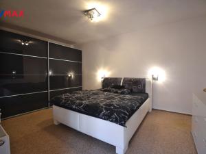 Prodej rodinného domu, Uničov, Masarykovo nám., 272 m2