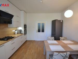 Prodej rodinného domu, Uničov, Masarykovo nám., 272 m2