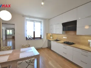 Prodej rodinného domu, Uničov, Masarykovo nám., 307 m2