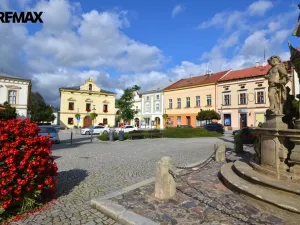 Prodej rodinného domu, Uničov, Masarykovo nám., 307 m2