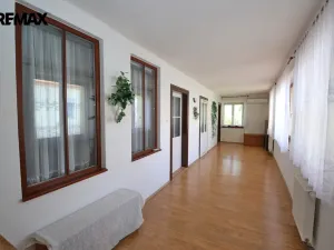 Prodej rodinného domu, Uničov, Masarykovo nám., 307 m2