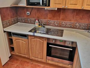 Pronájem bytu 3+kk, Praha - Střešovice, Na Ořechovce, 76 m2