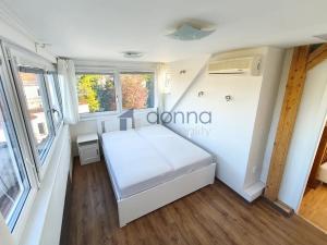Pronájem bytu 3+kk, Praha - Střešovice, Na Ořechovce, 76 m2