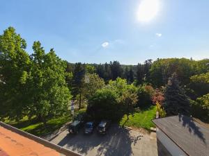 Pronájem bytu 3+kk, Praha - Střešovice, Na Ořechovce, 76 m2