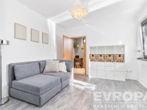 Prodej rodinného domu, Tuchoměřice, Pod Hájem, 205 m2