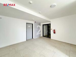 Pronájem bytu 1+kk, Kladno, Štěpána Rautenstraucha, 31 m2