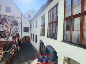 Pronájem bytu 2+1, České Budějovice, nám. Přemysla Otakara II., 86 m2
