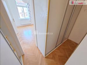 Pronájem bytu 2+1, Praha - Holešovice, Milady Horákové, 57 m2