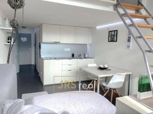 Pronájem bytu 1+kk, Zlín, J. A. Bati, 41 m2