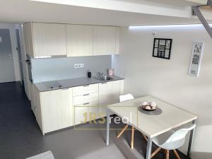Pronájem bytu 1+kk, Zlín, J. A. Bati, 41 m2