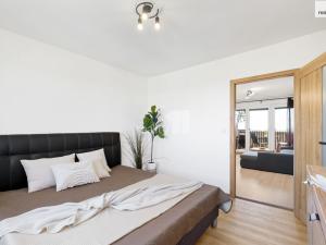 Prodej bytu 3+1, Týnec nad Labem, Sadová, 78 m2