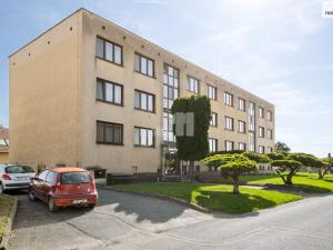 Prodej bytu 3+1, Týnec nad Labem, Sadová, 78 m2