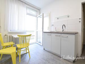 Pronájem bytu 3+1, Brno, Merhautova, 83 m2