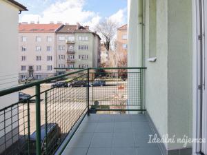Pronájem bytu 3+1, Brno, Merhautova, 83 m2