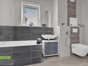 Pronájem bytu 2+kk, Uherské Hradiště - Sady, Jabloňová, 52 m2