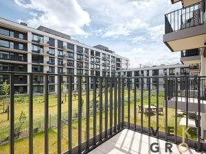 Pronájem bytu 2+kk, Praha - Vysočany, Střídavá, 55 m2