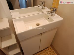 Pronájem bytu 2+kk, Praha - Holešovice, Jankovcova, 60 m2