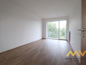 Pronájem bytu 2+kk, Hradec Králové - Nový Hradec Králové, Antonína Petrofa, 60 m2