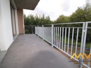 Pronájem bytu 2+kk, Hradec Králové - Nový Hradec Králové, Antonína Petrofa, 60 m2