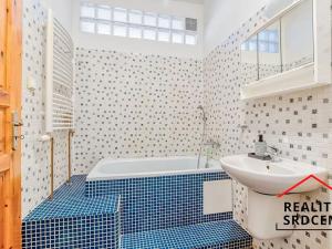 Pronájem bytu 1+kk, Klimkovice, Náměstí, 39 m2