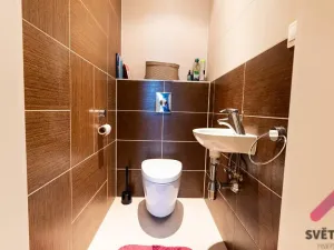 Pronájem bytu 2+kk, Praha - Holešovice, Jankovcova, 54 m2