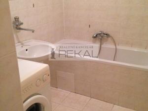 Pronájem bytu 3+kk, Praha - Dejvice, Evropská, 82 m2