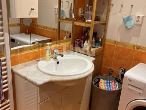 Pronájem bytu 2+kk, Strážnice, 56 m2