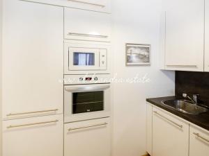 Prodej bytu 2+kk, Praha - Karlín, Šaldova, 51 m2