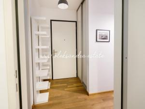 Prodej bytu 2+kk, Praha - Karlín, Šaldova, 51 m2