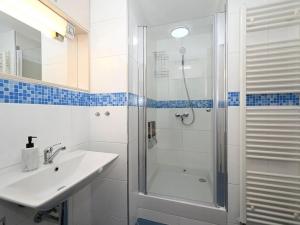 Pronájem bytu 1+kk, Praha - Vinohrady, Italská, 32 m2