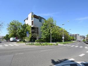 Pronájem bytu 1+kk, Praha - Vinohrady, Italská, 32 m2