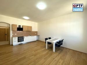 Pronájem bytu 1+kk, Plzeň, Koterovská, 48 m2