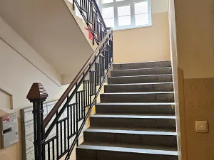 Pronájem bytu 2+kk, Praha - Vysočany, Mlékárenská, 49 m2