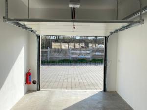 Pronájem garáže, Dobřany, Jezdecká, 23 m2