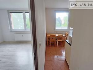 Pronájem bytu 2+1, Jihlava, Březinova, 58 m2