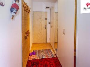 Prodej bytu 2+1, Butoves, 58 m2