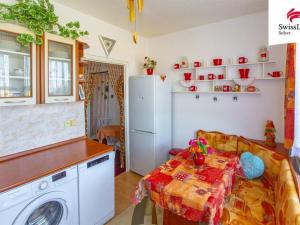 Prodej bytu 2+1, Butoves, 58 m2