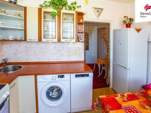 Prodej bytu 2+1, Butoves, 58 m2