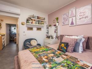 Prodej bytu 3+kk, Znojmo - Přímětice, Hrušňová, 130 m2