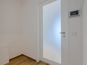 Prodej bytu 2+kk, Praha - Bubeneč, Vítězné náměstí, 59 m2