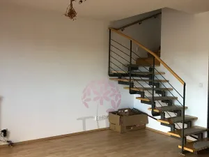 Pronájem bytu 2+kk, Beroun, Nad Paloučkem, 69 m2