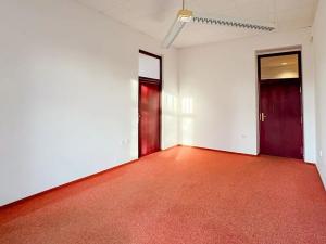 Pronájem kanceláře, Hradec Králové, náměstí Svobody, 22 m2