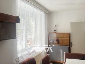 Pronájem bytu 2+kk, Pardubice, Sezemická, 65 m2